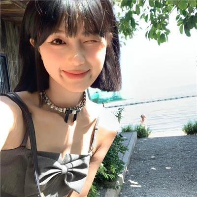 我的邻居不是人